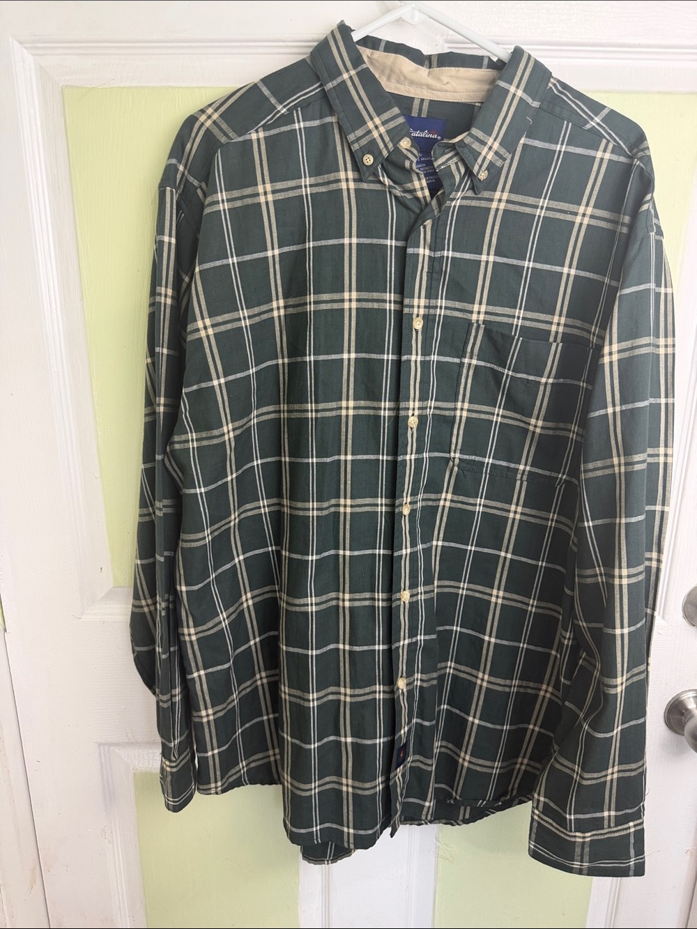 (2265) Catalina Green and Cream Plaid Button-Down Shirt - Men